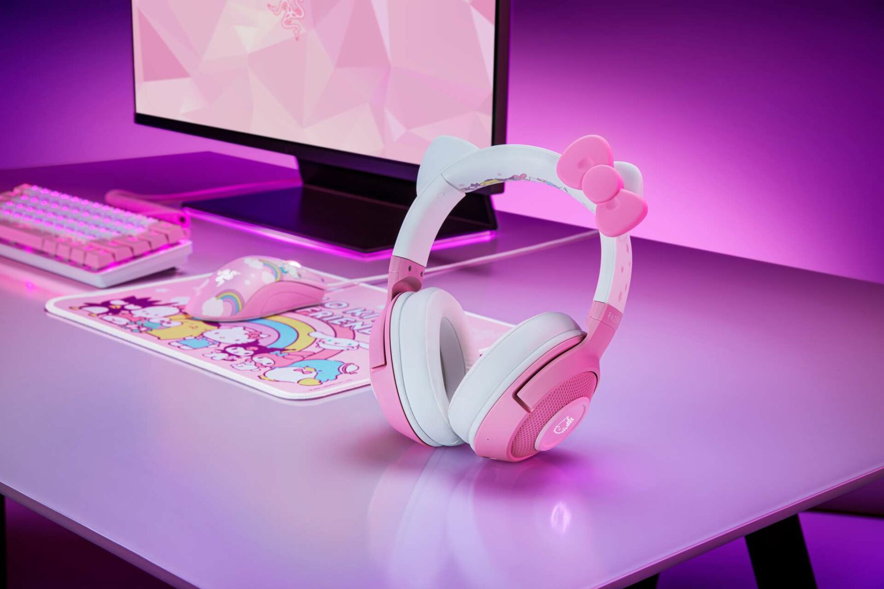 Razer ra mắt bộ sưu tập kết hợp Hello Kitty and Friends hoàn toàn mới