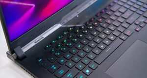 ASUS ROG Strix SCAR 17: Laptop Gaming trang bị RTX 3080Ti đầu tiên về Việt Nam