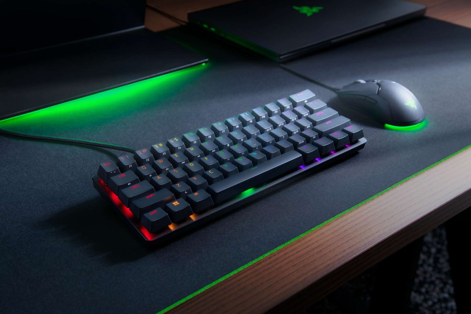 Razer ứng dụng Switch Analog trên bàn phím rút gọn Razer Huntsman Mini Analog