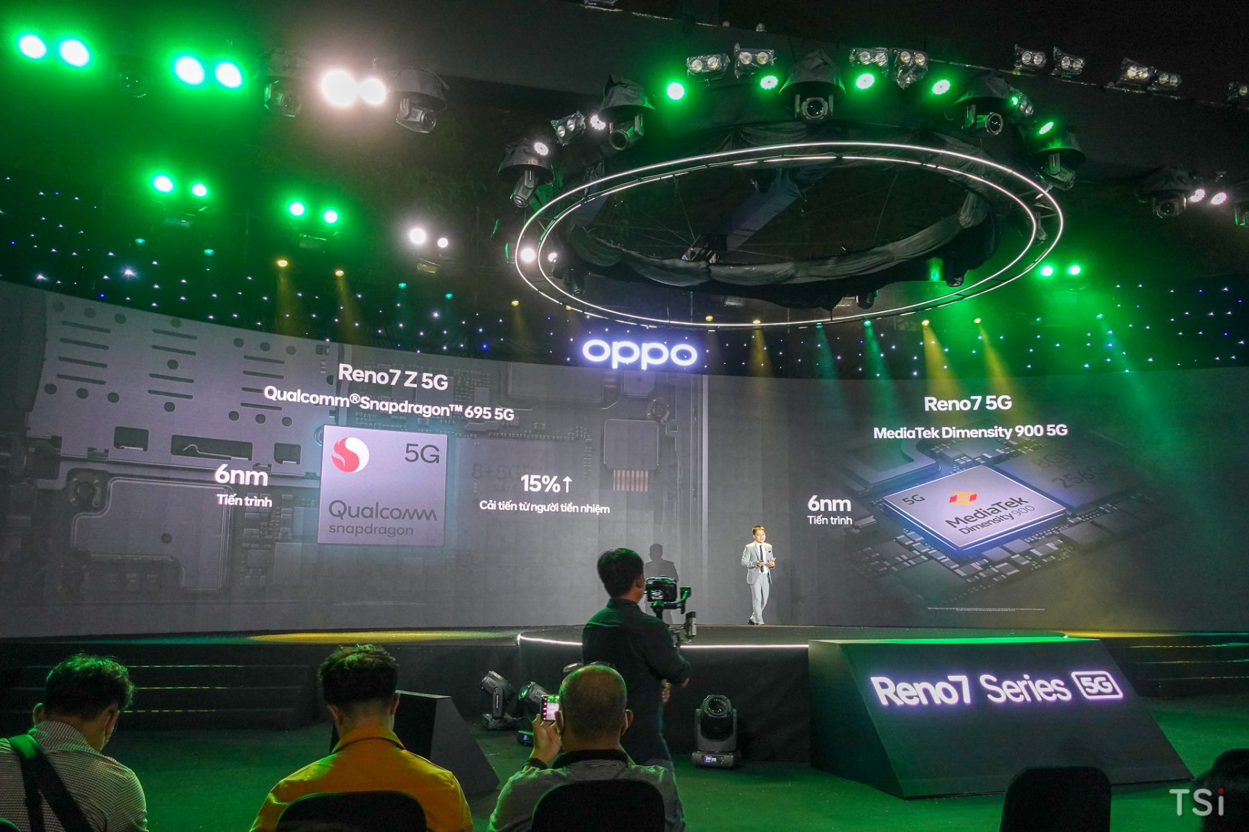 OPPO Reno7 Series 5G ra mắt, giá từ 10,5 triệu đồng