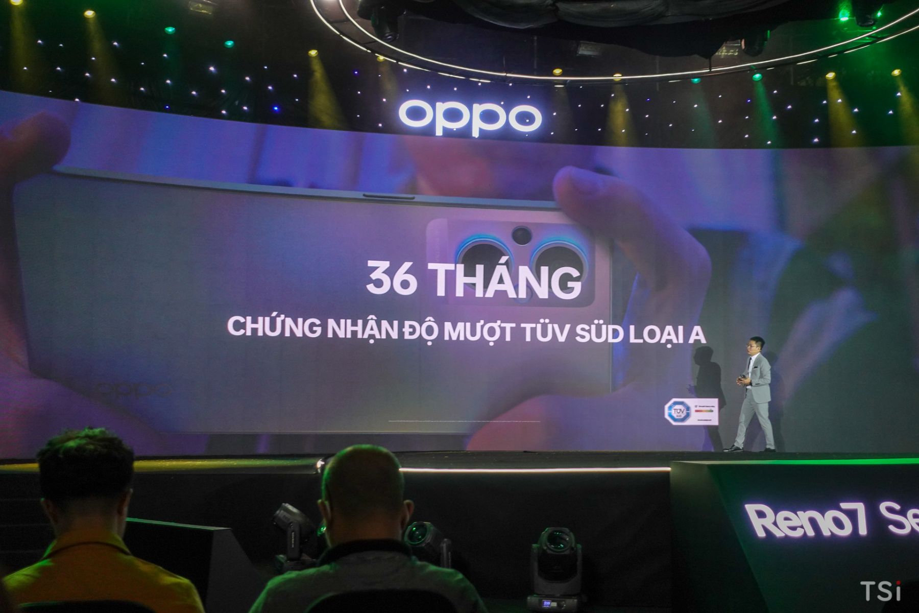 OPPO Reno7 Series 5G ra mắt, giá từ 10,5 triệu đồng