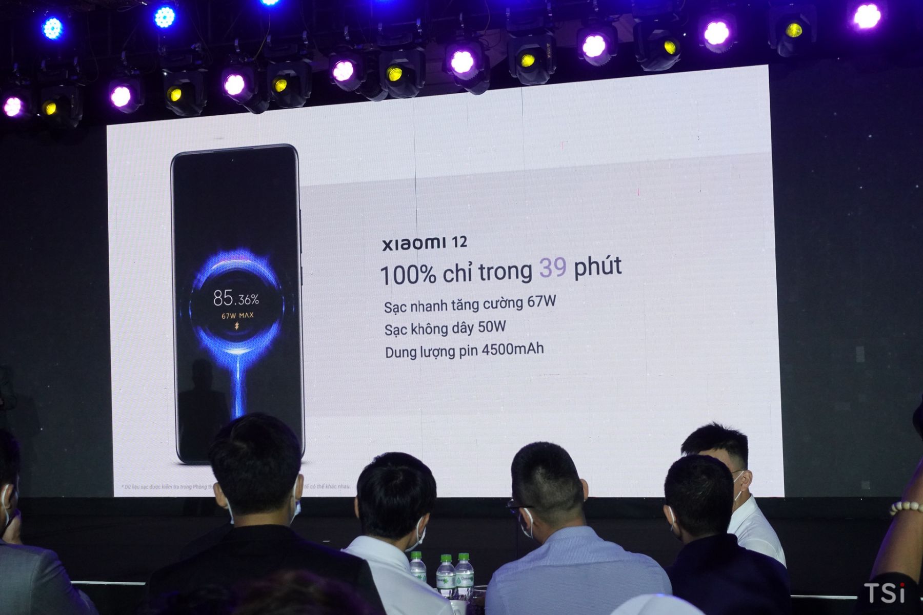 Xiaomi 12 và 12 Pro bán tại Việt Nam từ 2.4, đặt trước tặng Xiaomi Pad 5