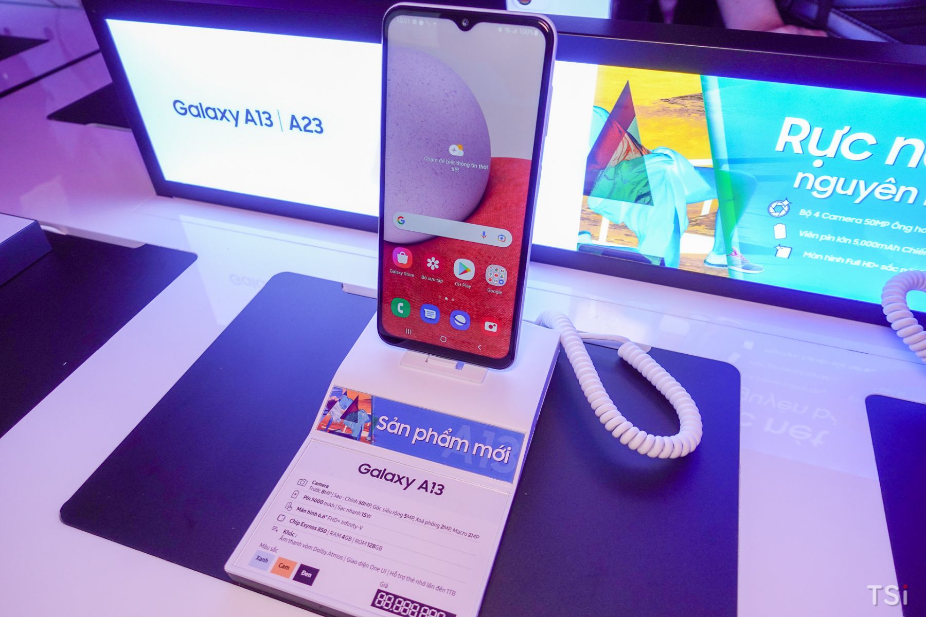 Samsung Galaxy A53 5G, A13 và A23 dành cho Gen Z lên kệ tại Việt Nam