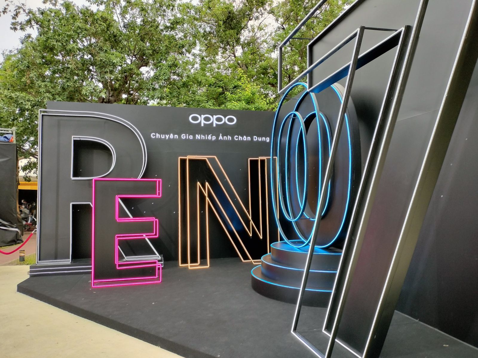 Đánh giá OPPO Reno7 Z 5G: sạc nhanh, chụp đẹp