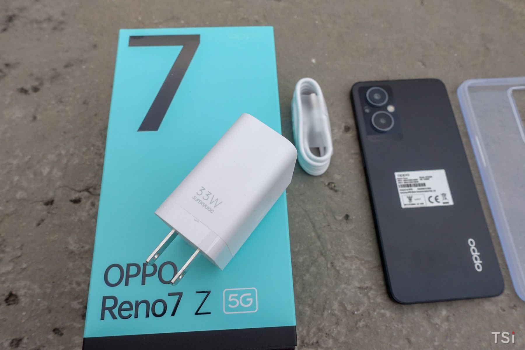 Trên tay OPPO Reno7 Z 5G: đẹp, nhiều tính năng mới