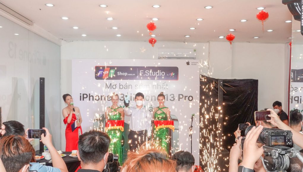 iPhone 13 Pro Max màu Xanh lá mới được mở bán sớm tại FPT Shop