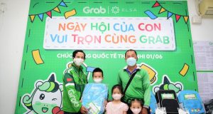 Grab trao 2.400 phần quà cho con em đối tác nhân dịp Quốc Tế thiếu nhi