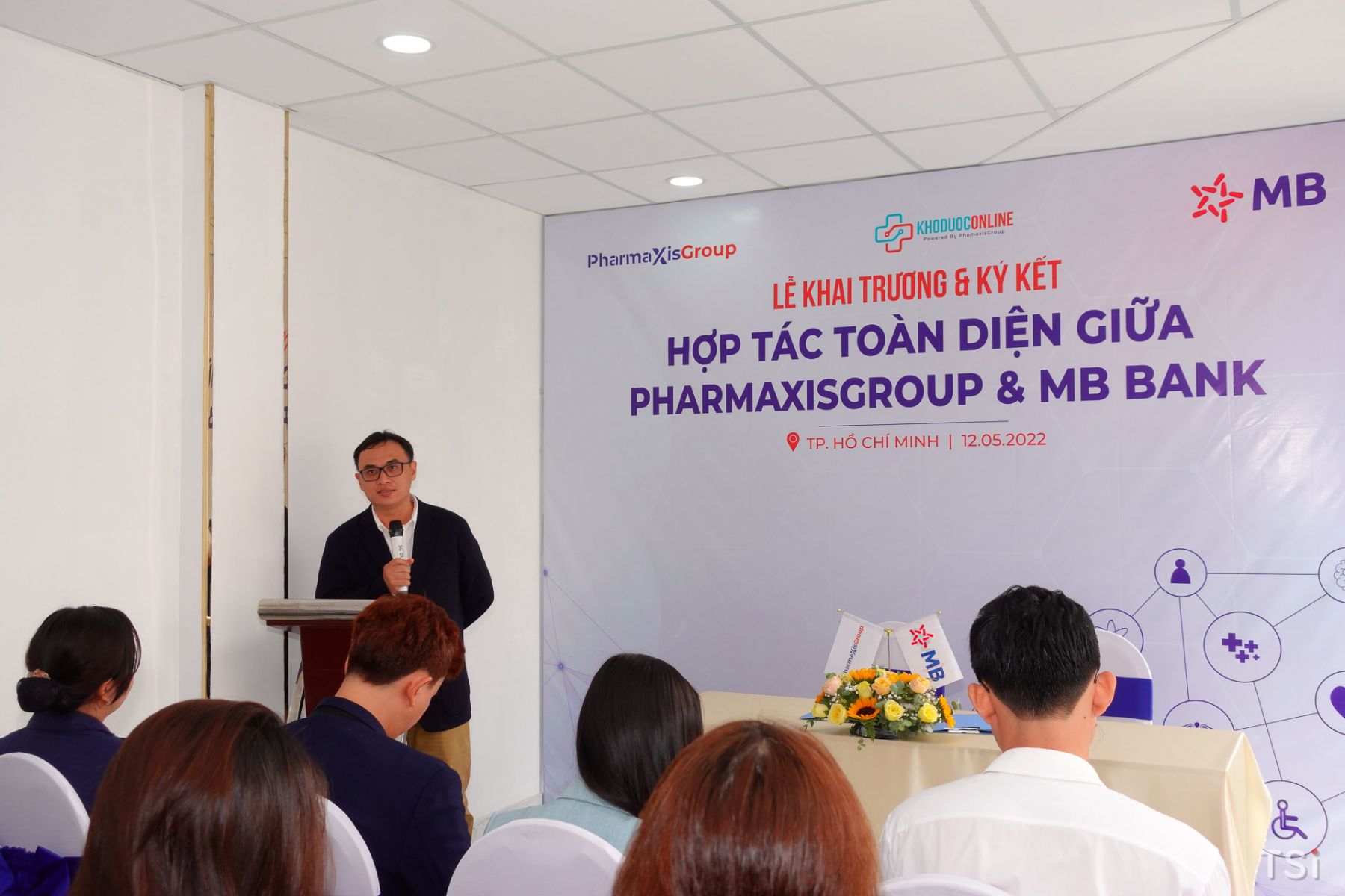 PharmaxisGroup hợp tác MB Bank, ra mắt sàn thương mại điện tử Khoduoconline