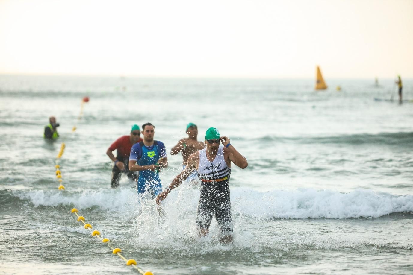 1.800 “người sắt” thi đấu tại VNG IRONMAN 70.3 Việt Nam