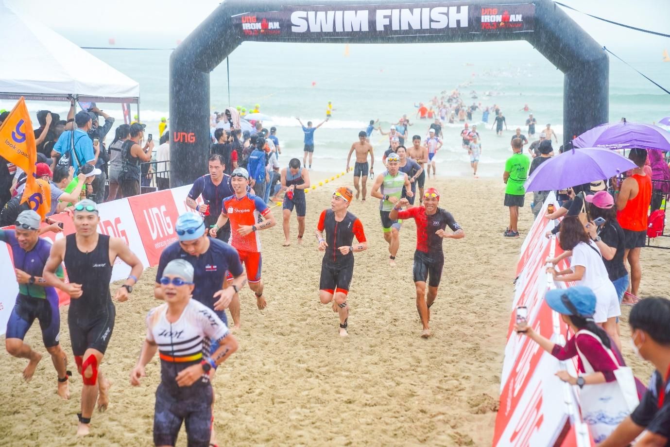 1.800 “người sắt” thi đấu tại VNG IRONMAN 70.3 Việt Nam