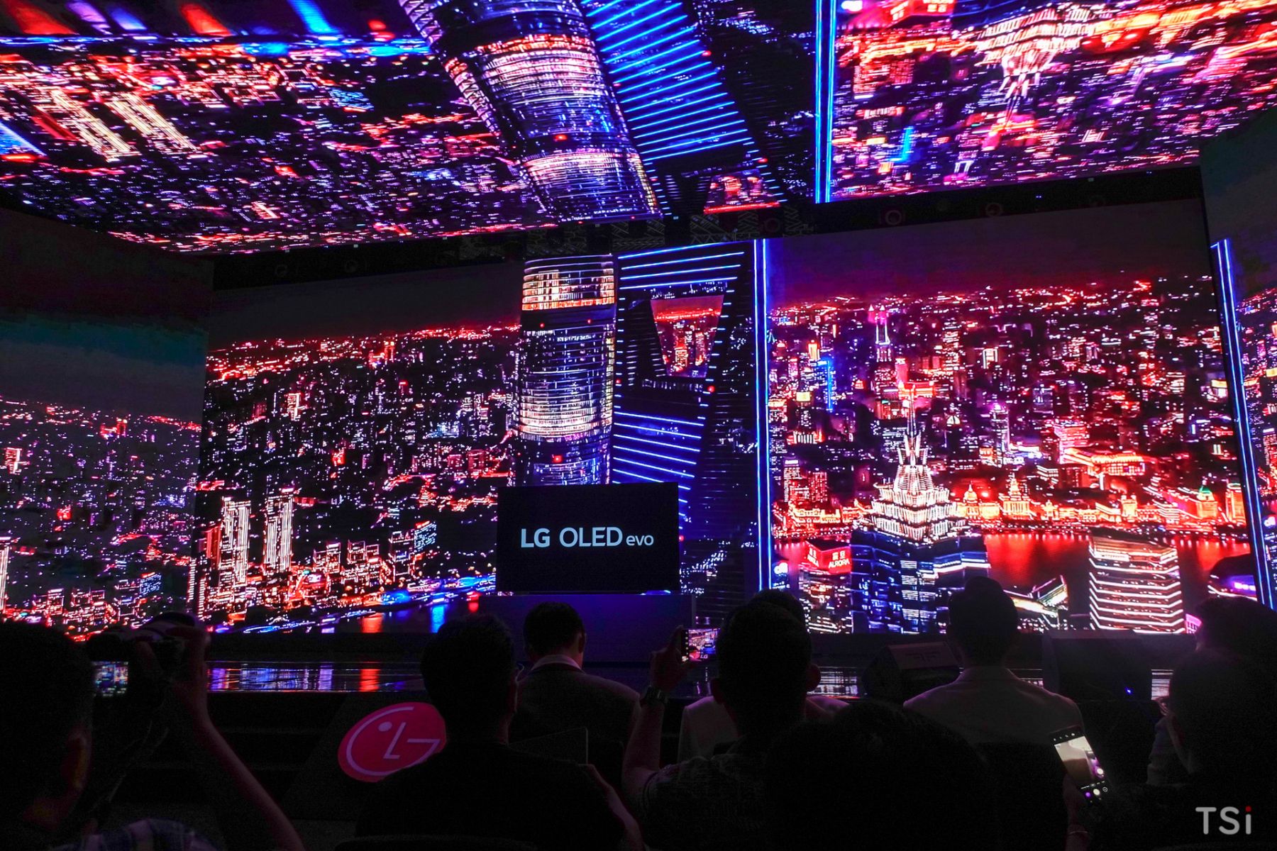 Ra mắt thế hệ TV LG OLED evo 2022
