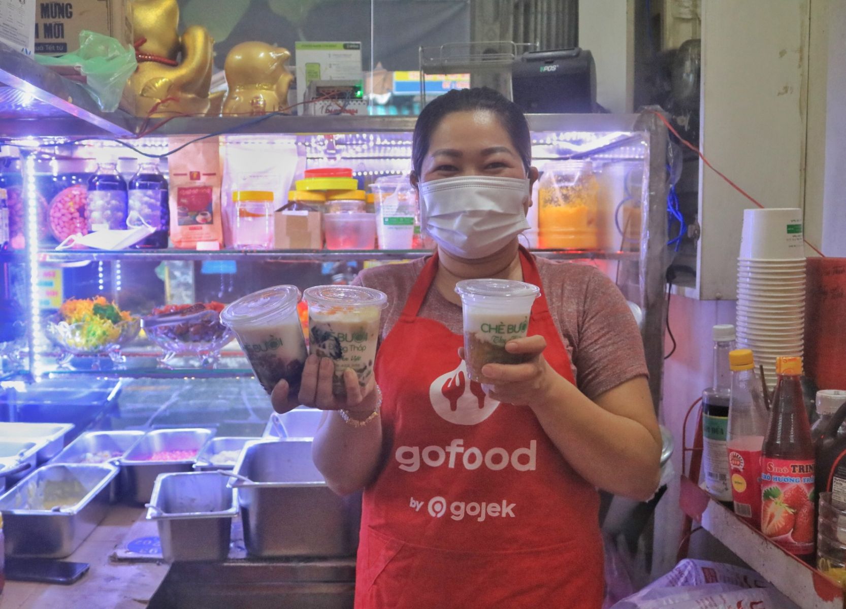 Doanh số trung bình nhà bán hàng GoFood tăng gần gấp ba so với cùng kỳ