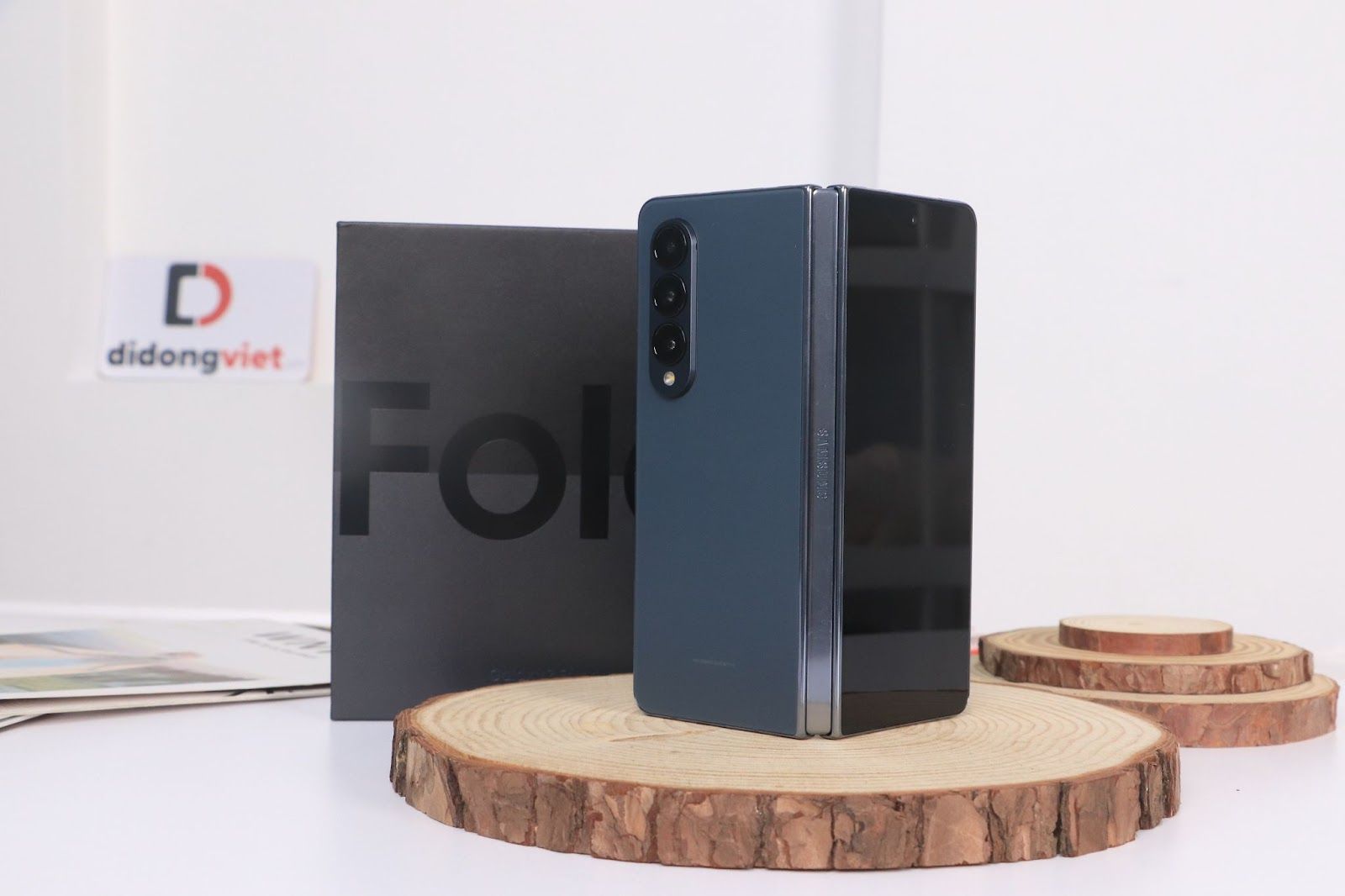 Lên đời Samsung Galaxy Z Fold4 và ZFlip4 chỉ bù từ 4,49 triệu đồng