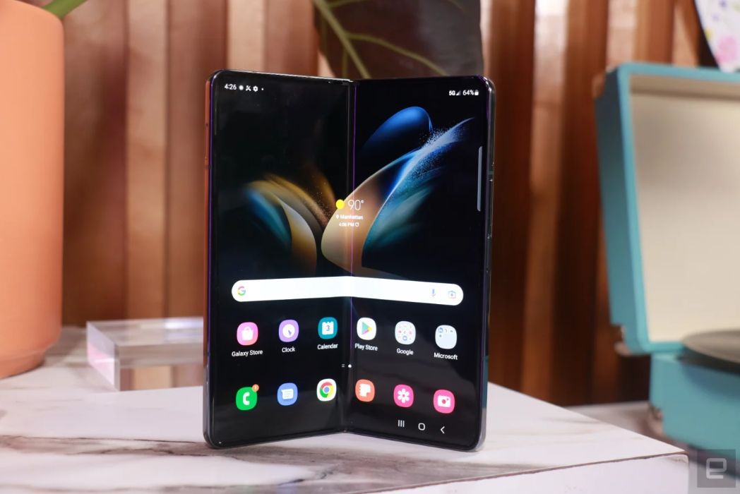 Người dùng quan tâm đến Galaxy Z Fold4 và Z Flip4 cao hơn 40% so với thế hệ tiền nhiệm