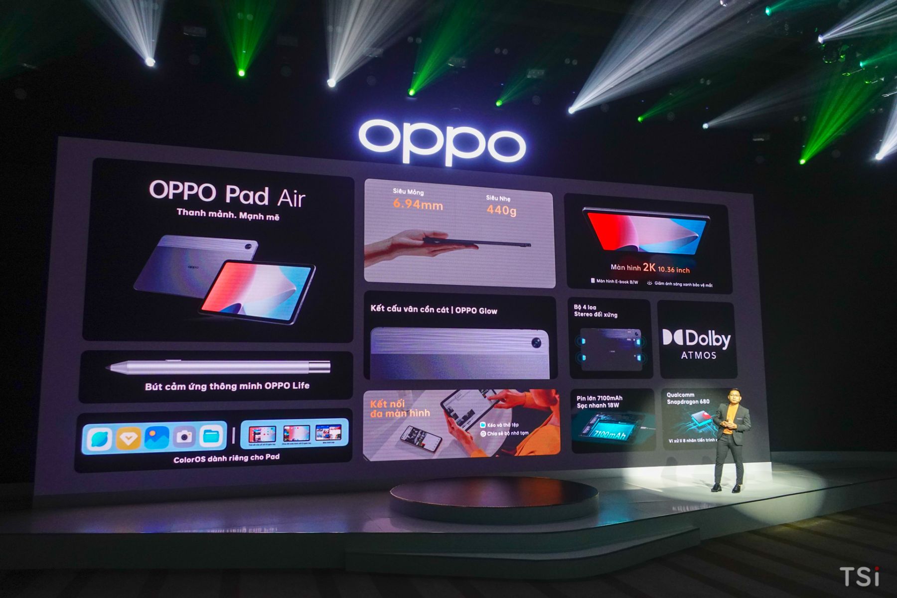 OPPO Reno8 Series ra mắt, giá từ 9 triệu đồng