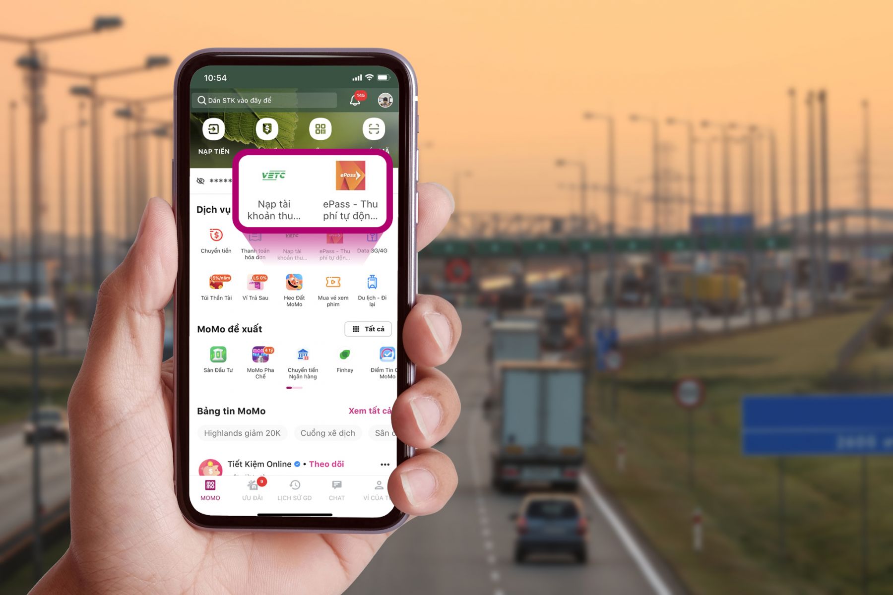 Nạp tiền tài khoản giao thông (ETC) bằng MoMo: Dễ dàng nạp hộ người khác