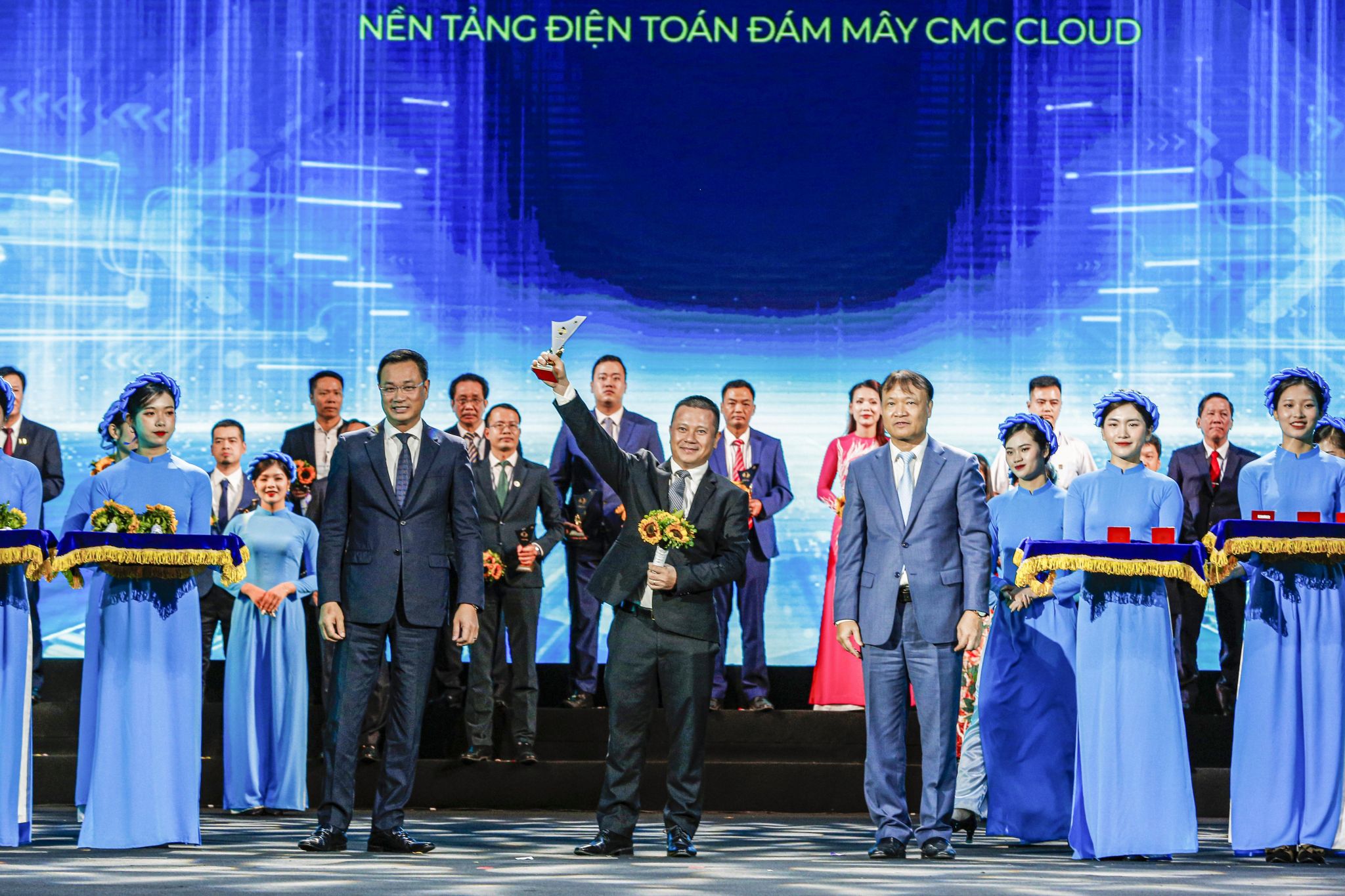 Nửa đầu năm 2022, CMC tăng lợi nhuận 29%