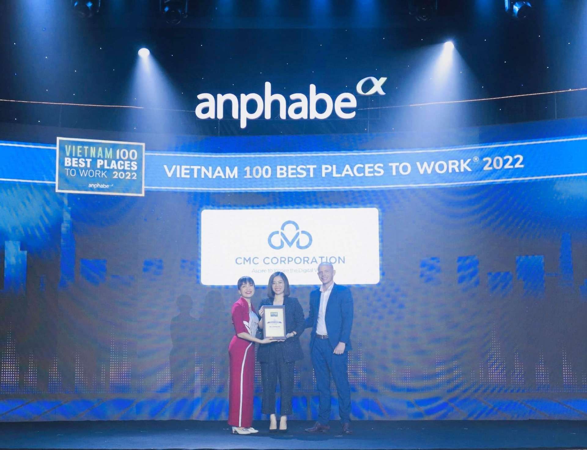 CMC được vinh danh Top 100 Nơi làm việc tốt nhất Việt Nam 2022