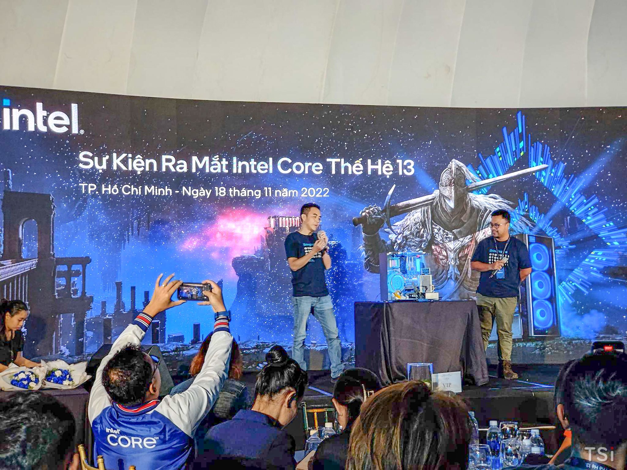 Intel ra mắt vi xử lý thế hệ thứ 13 hiệu năng cao cho máy bàn