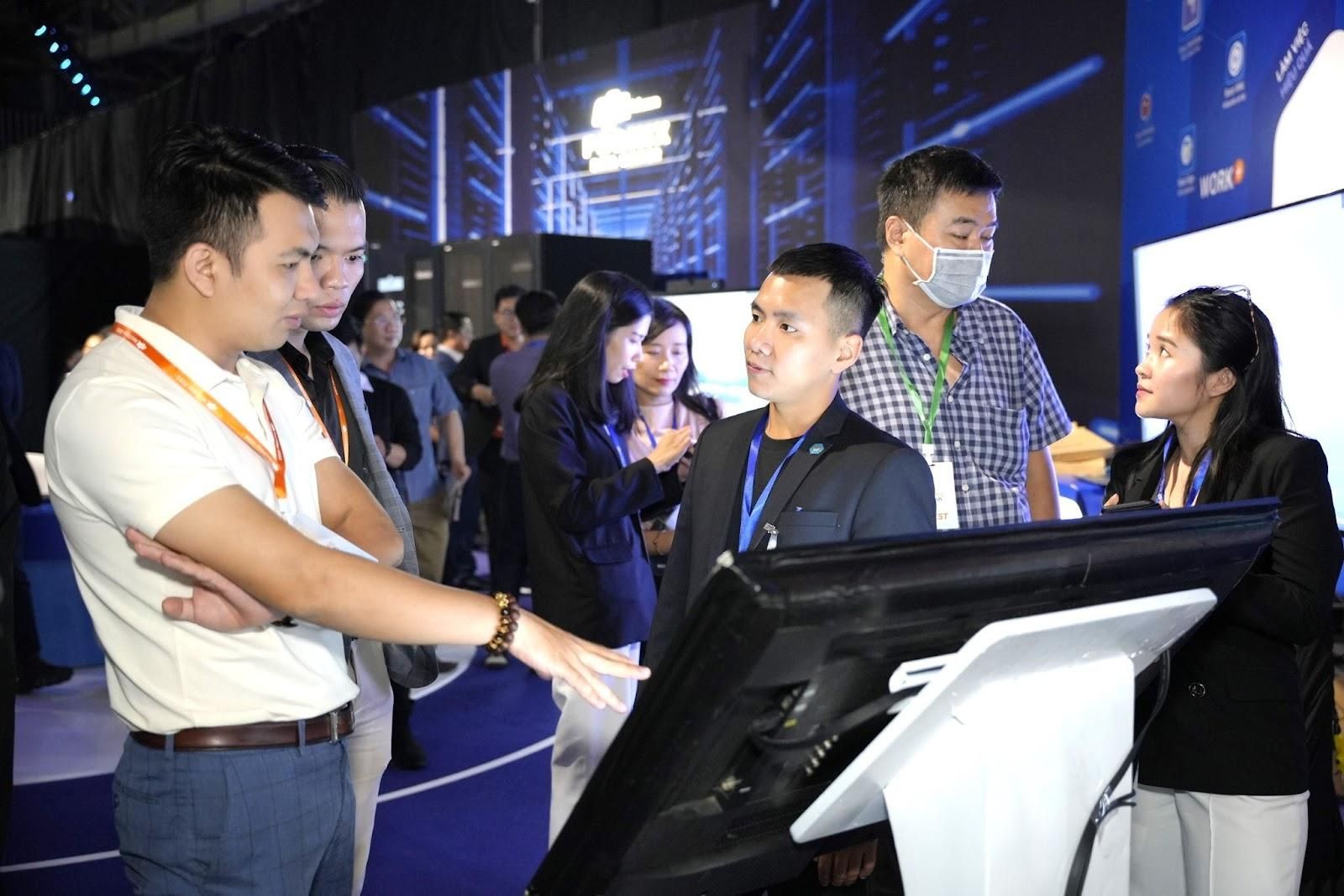 Base.vn 'song hành' cùng FPT tại Techday 2022