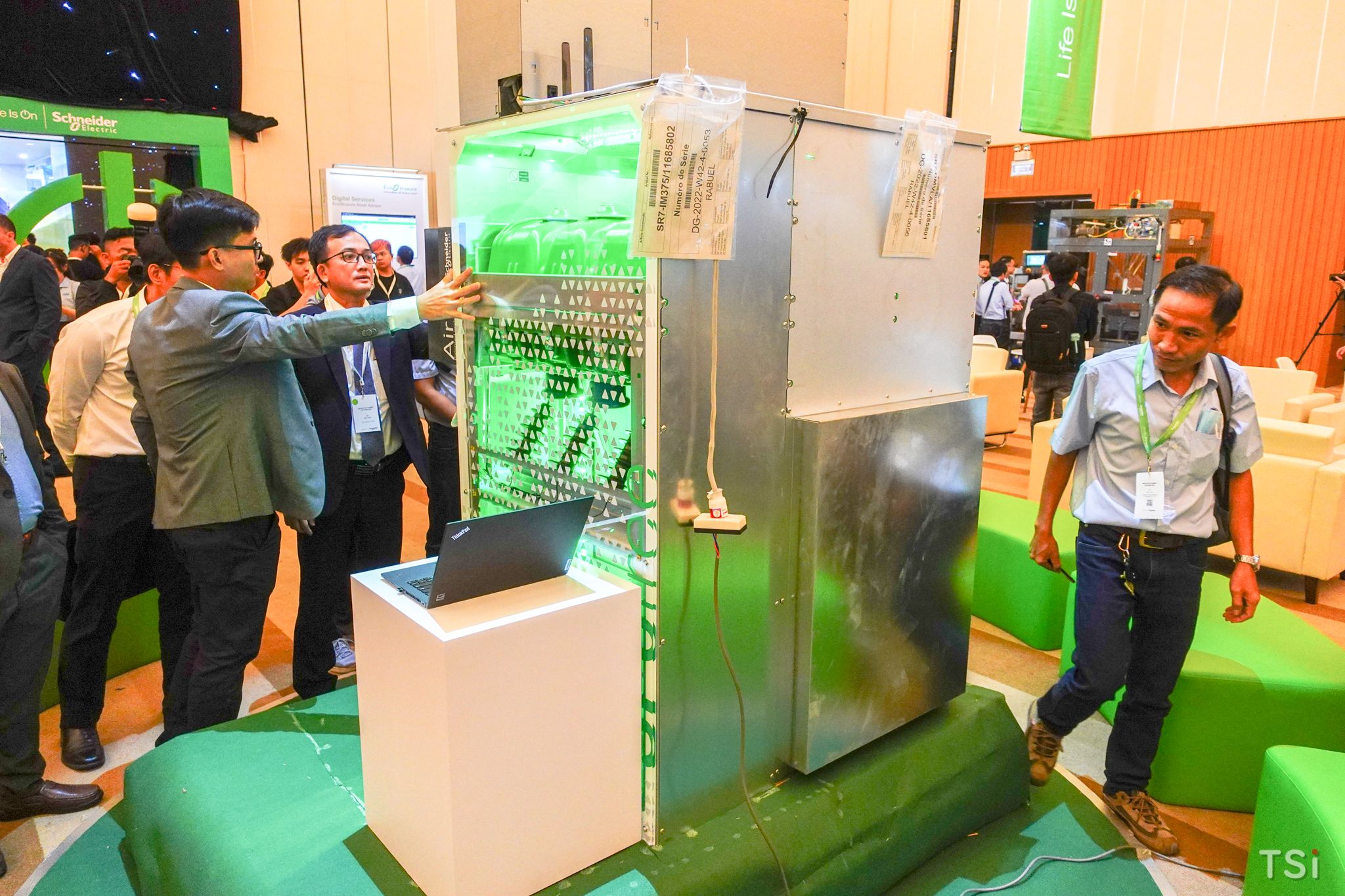 Schneider Electric khai mạc Innovation Summit 2022