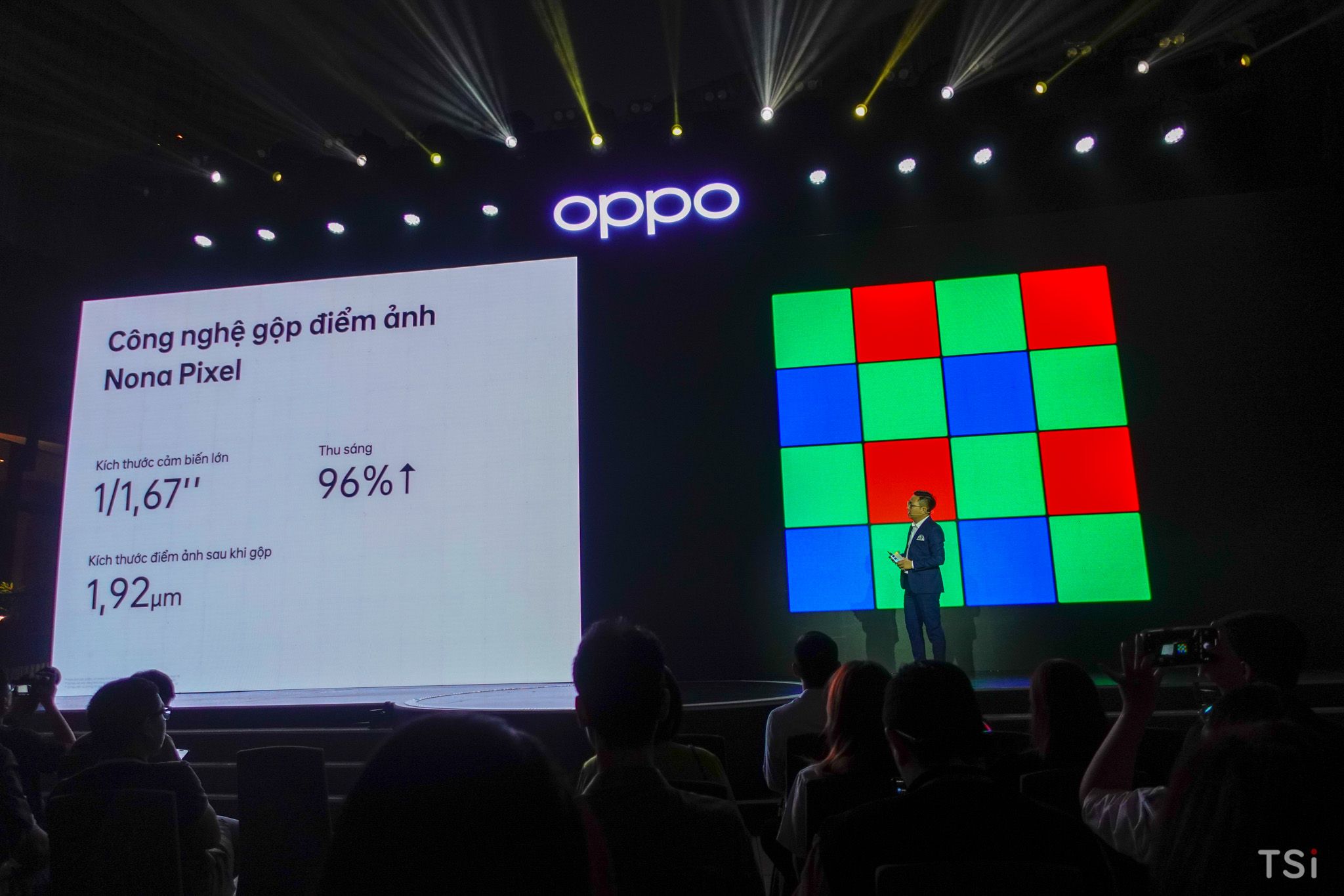 OPPO Reno8 T Series ra mắt cùng tai nghe không dây Enco Air3