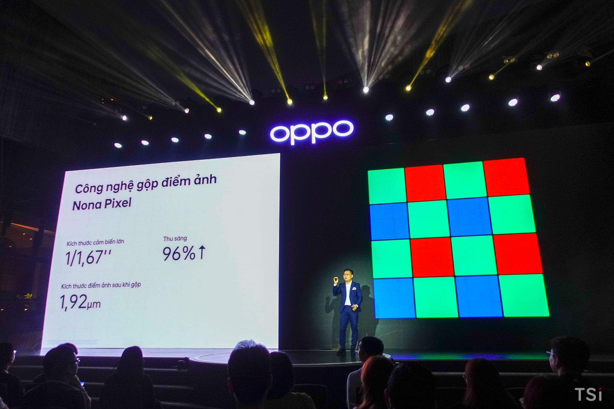 OPPO Reno8 T Series ra mắt cùng tai nghe không dây Enco Air3