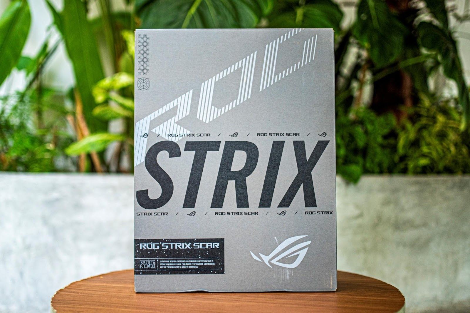 ASUS lên kệ ROG Strix SCAR 18, giá 95 và 125 triệu đồng