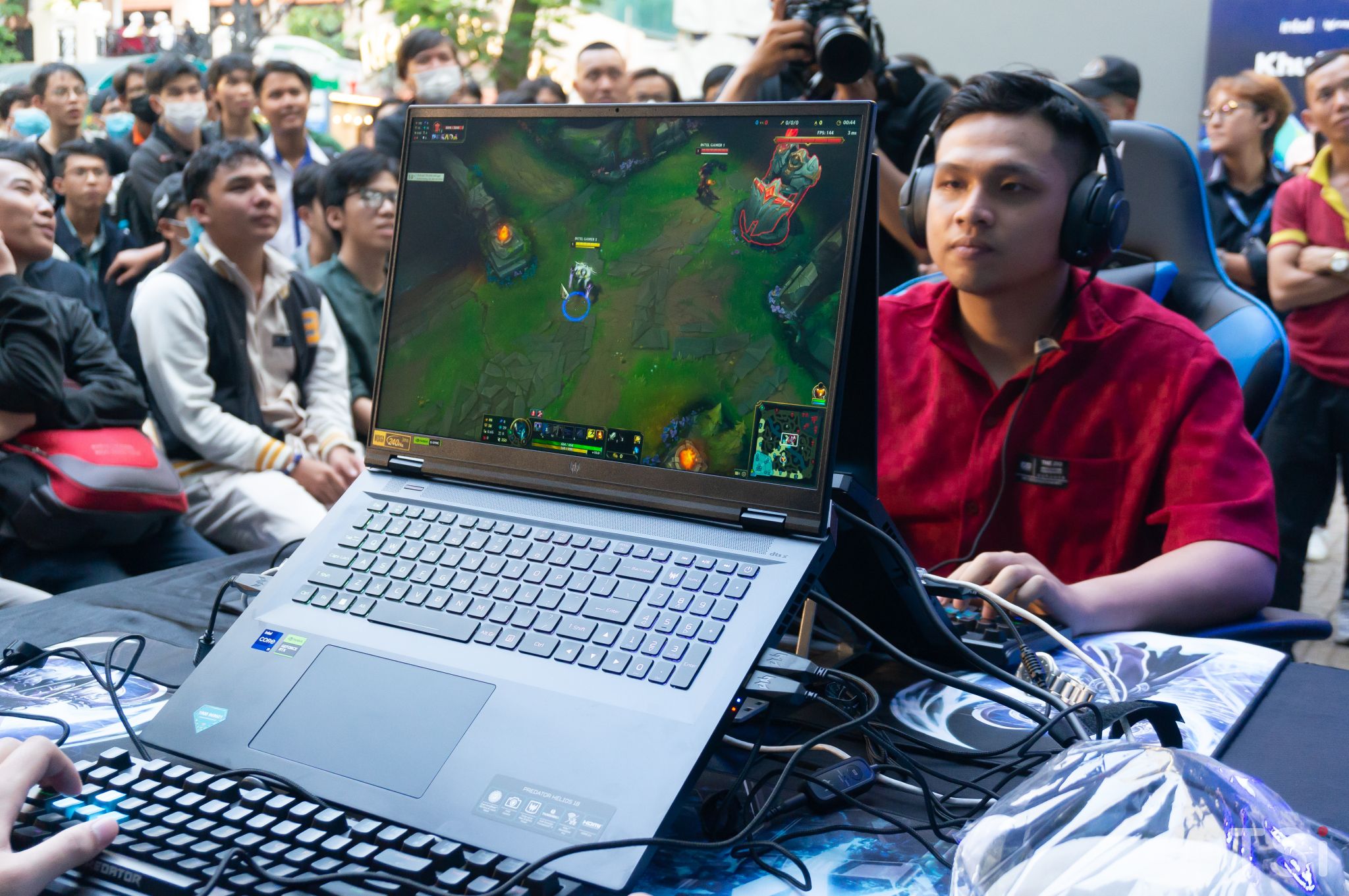 Acer tung thế hệ Gaming Laptop cao cấp dùng vi xử lý Intel Core thế hệ 13