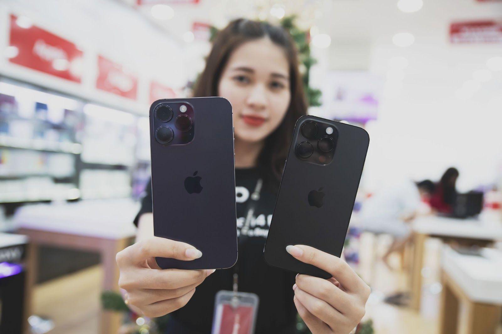 iPhone VN/A tiếp tục giảm sâu, iPhone 14 Pro Max chỉ còn hơn 26 triệu