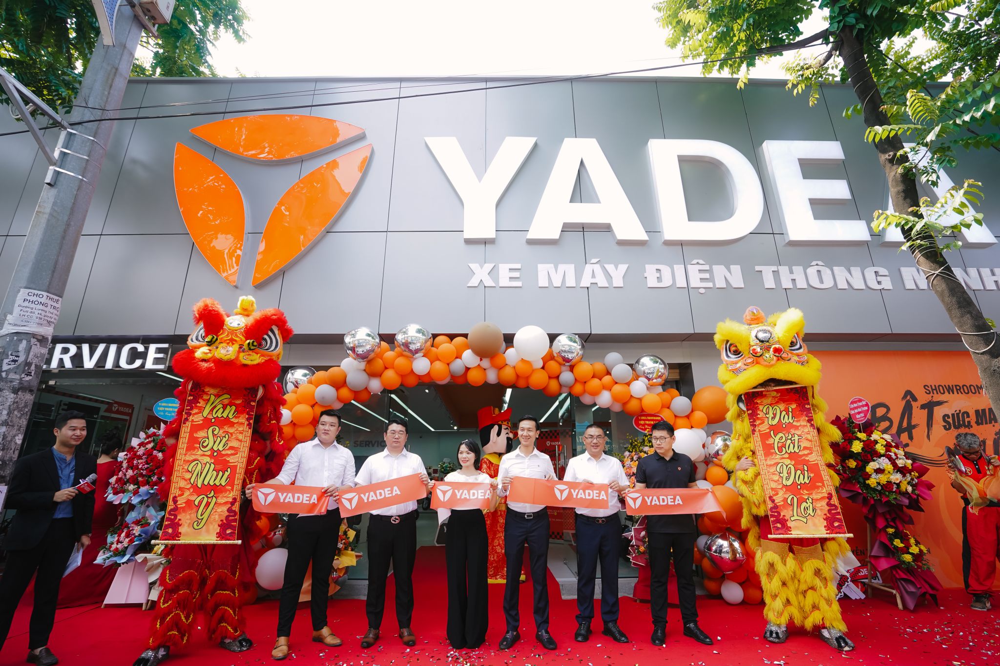 214567-yadea-showroom-tieu-chuan-moi-viet-nam