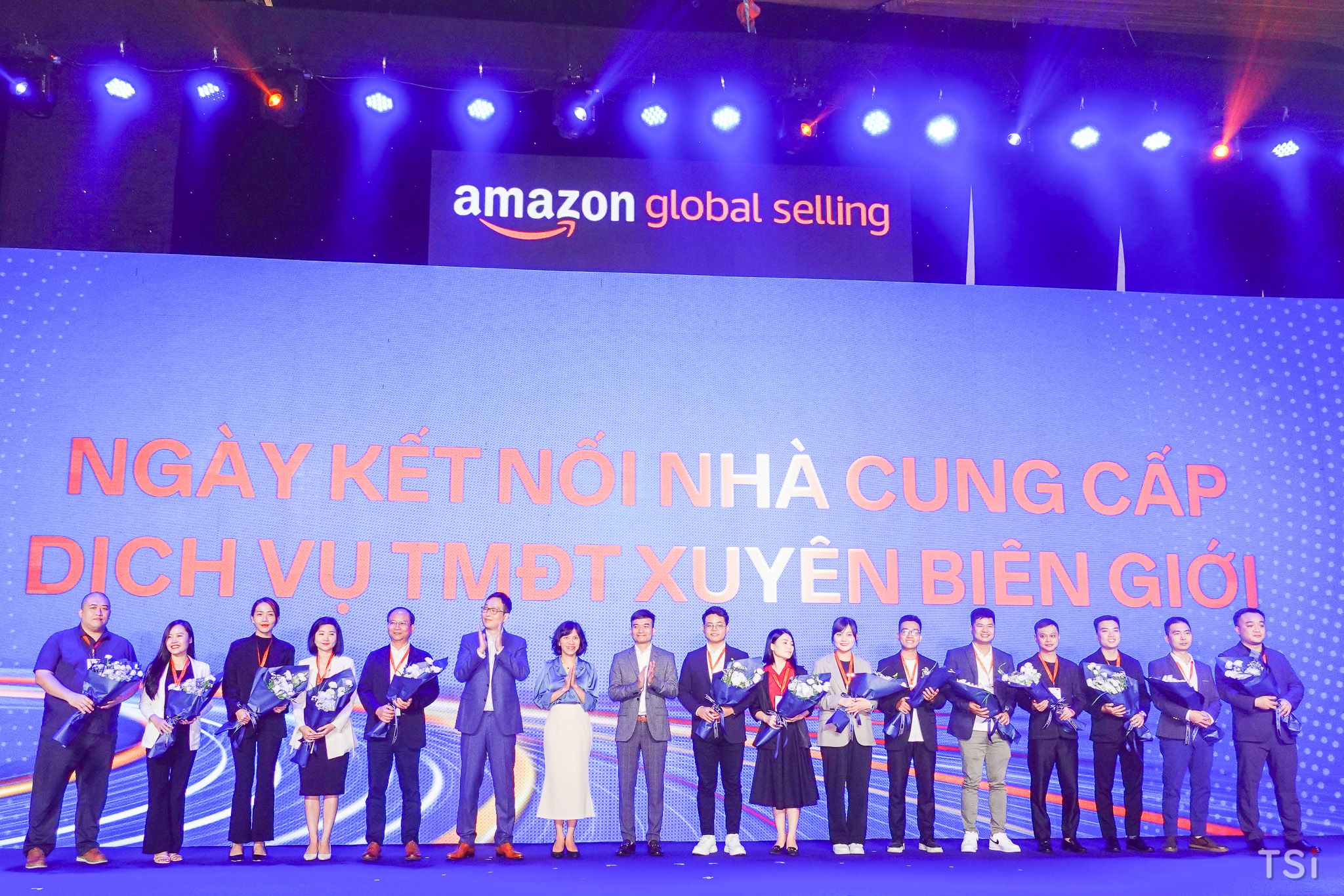 Amazon Global Selling khai mạc Hội nghị Thương mại Điện tử xuyên biên giới 2023 tại TP.HCM