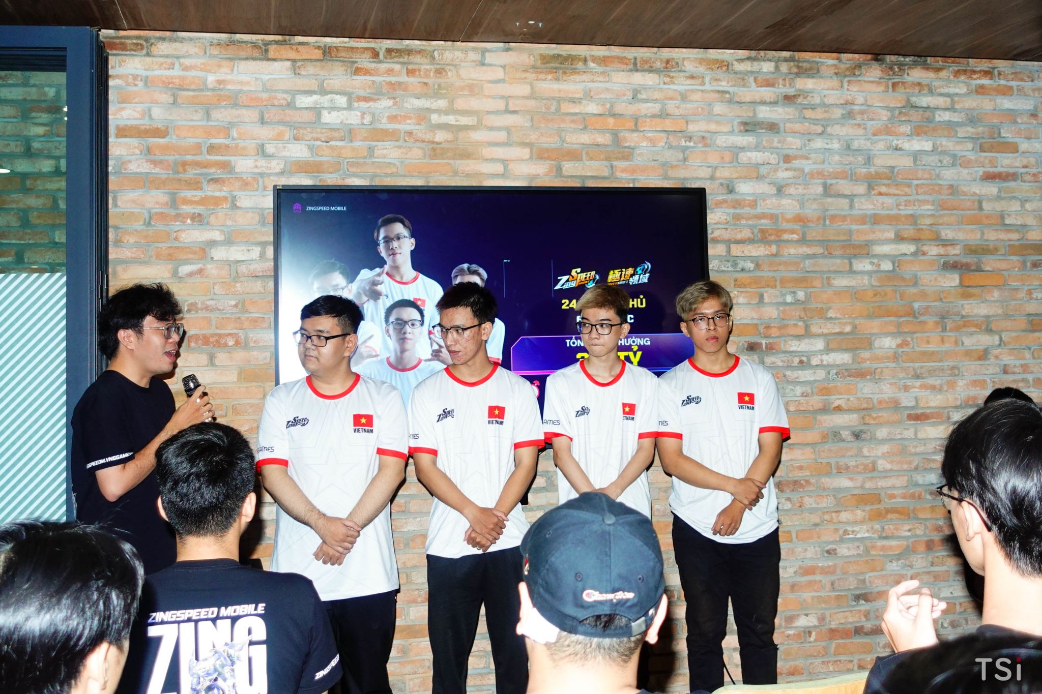 ZingSpeed Mobile ra mắt dàn tuyển thủ eSports tham dự Asian Cup 2023