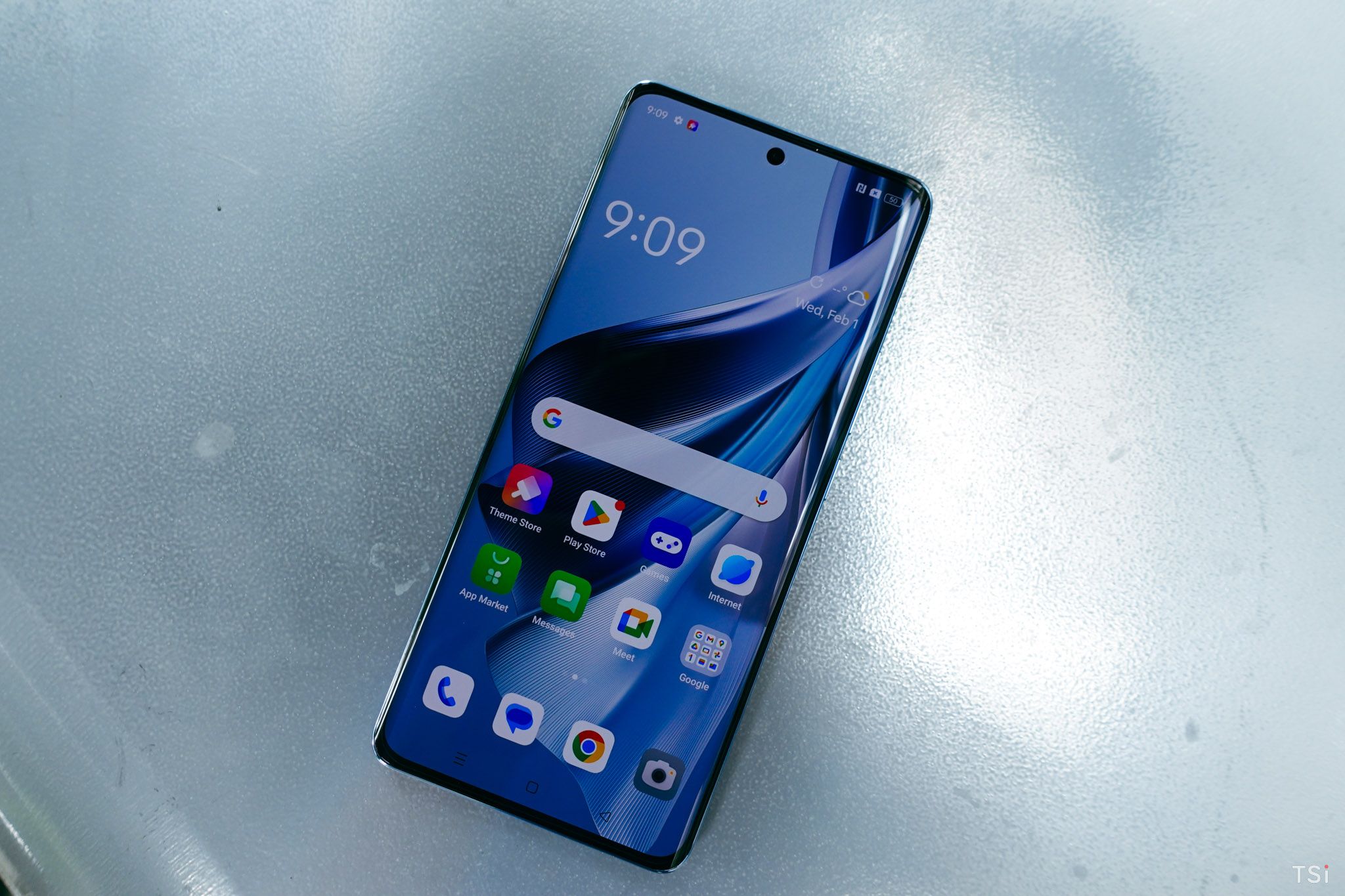 Mở hộp OPPO Reno10 5G: đơn giản mà đẹp