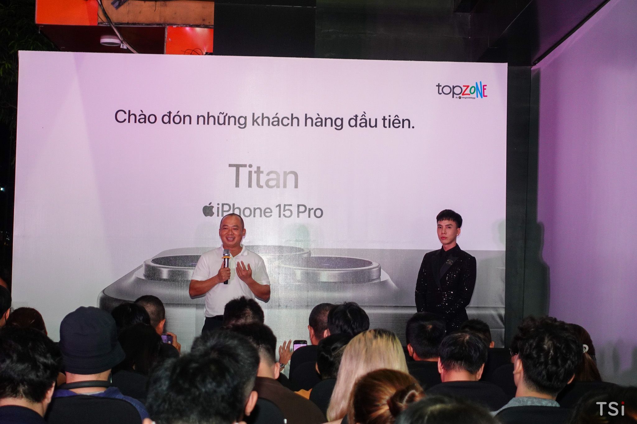 TopZone và Thế Giới Di Động chính thức mở bán iPhone 15 series