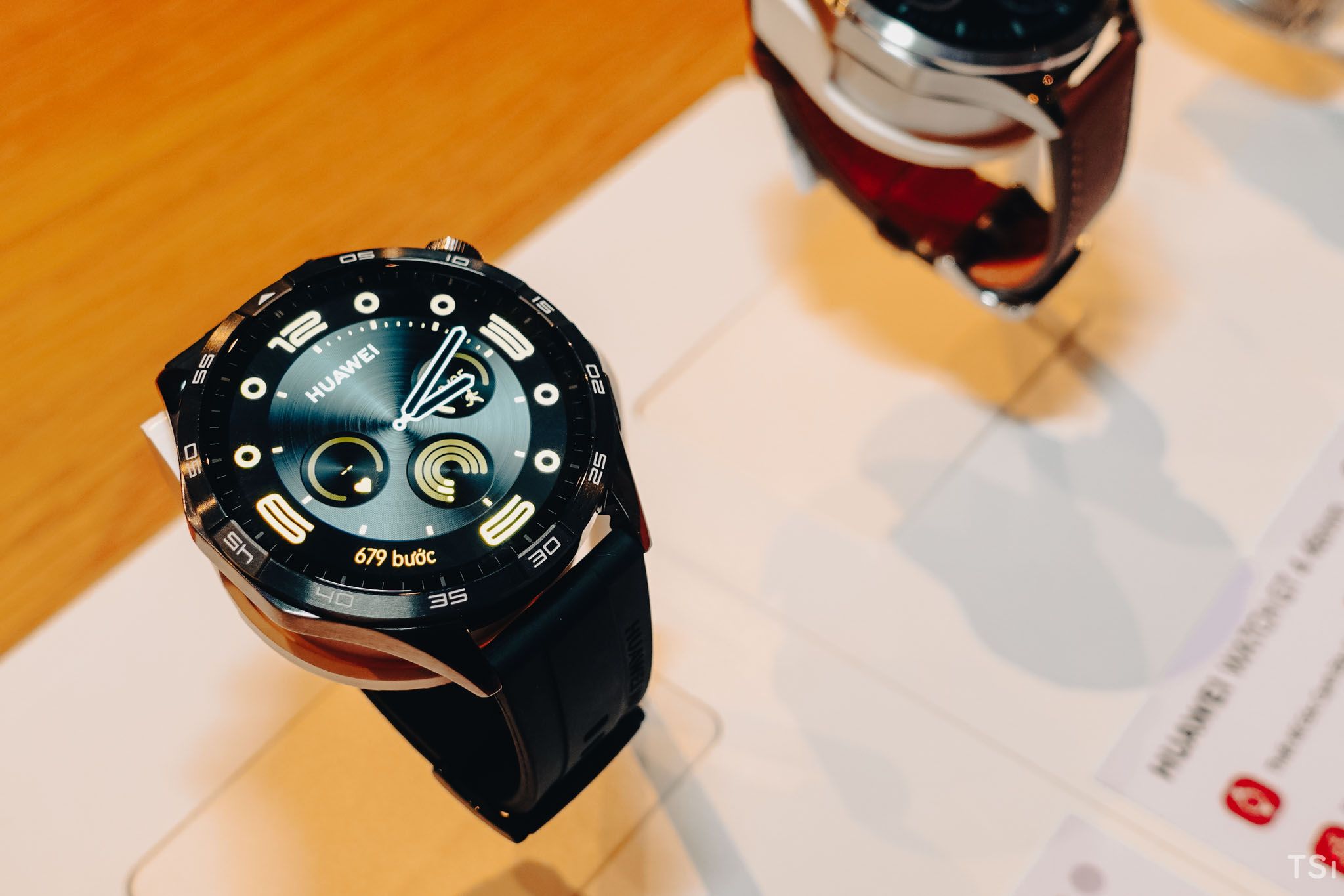 Huawei Watch GT 4: nhiều nâng cấp tốt hơn