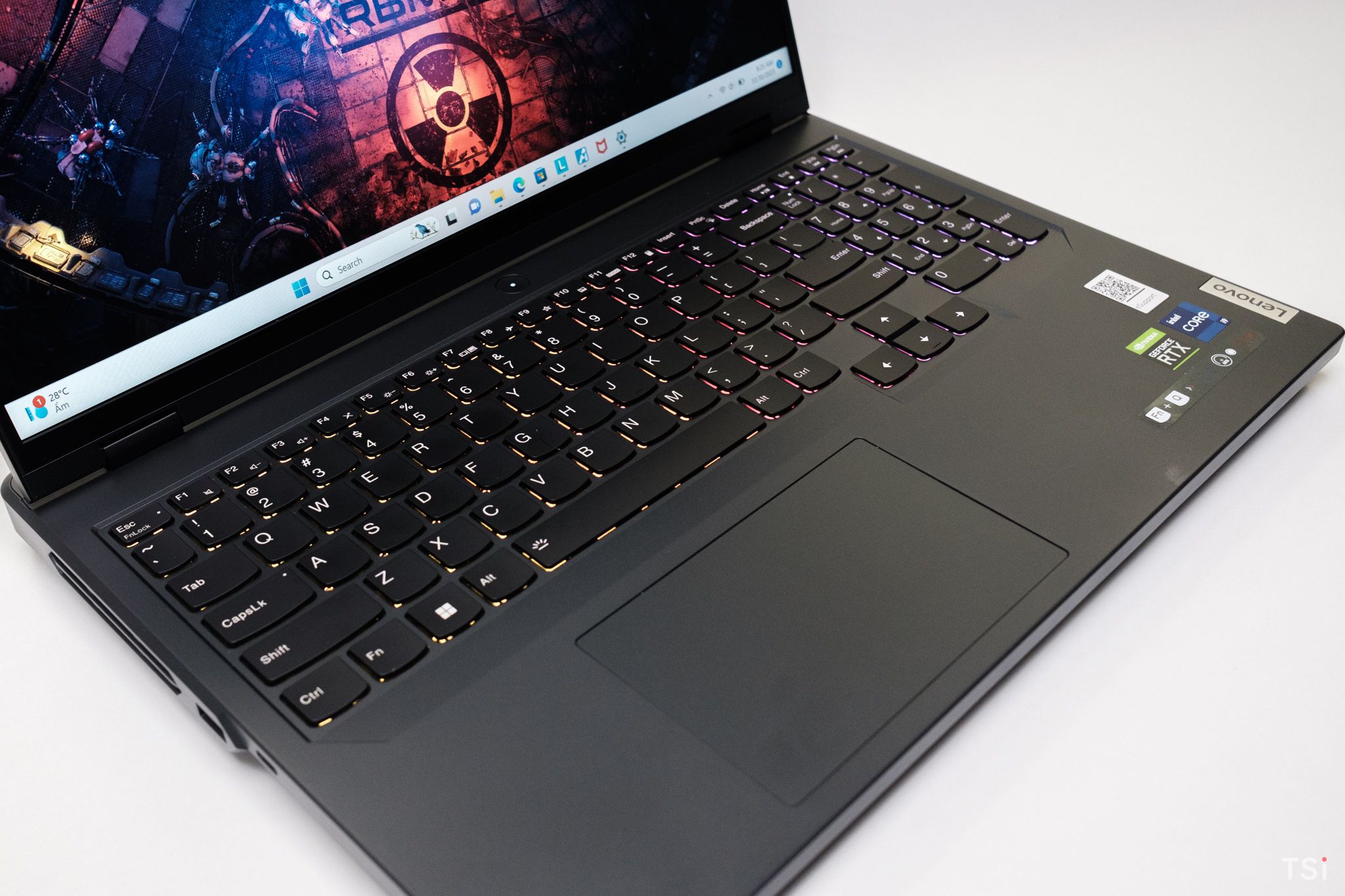 Trải nghiệm Legion Pro 5i Gen 8: laptop gaming hiệu năng mạnh với giá hợp lý