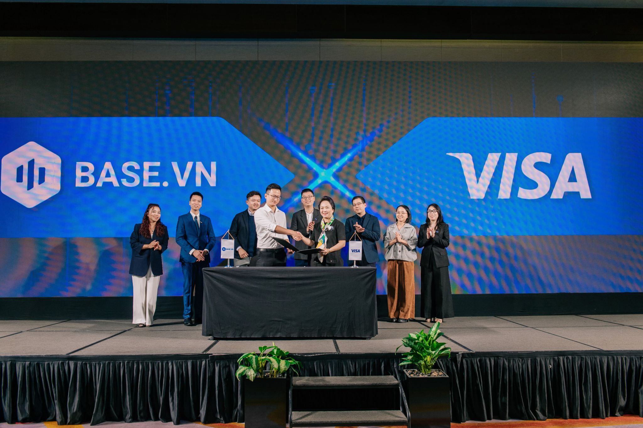 225289-visa-base-tai-tro-base-saas-day-2023