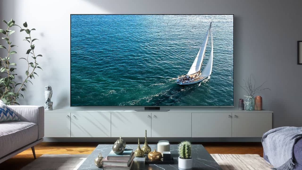 226445-samsung-tv-co-lon-trai-nghiem-vuot-troi