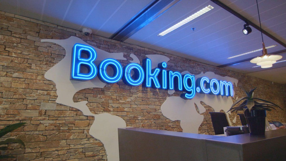 Booking.com chuẩn bị sa thải 2.700 nhân viên