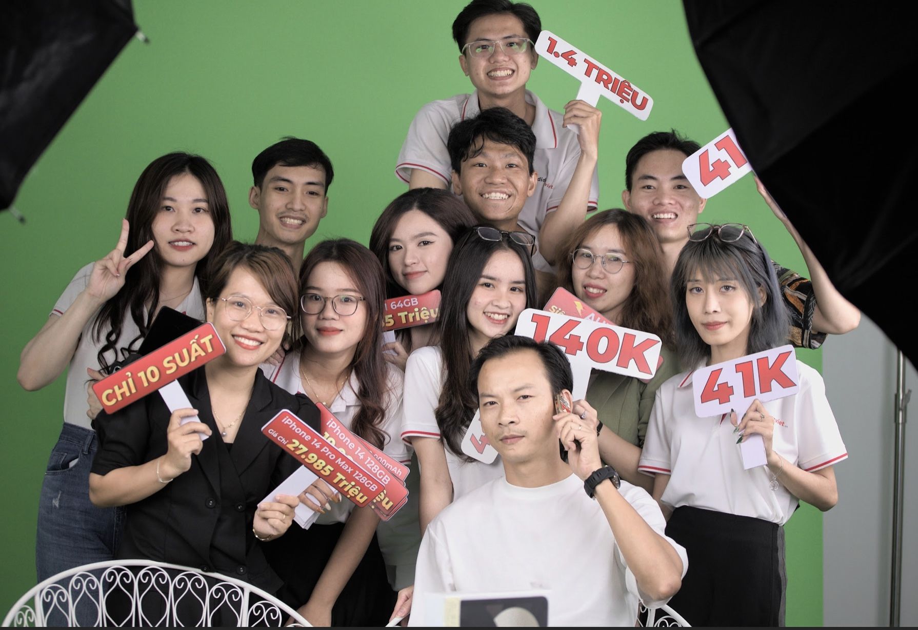 231646-di-dong-viet-livestream-24h-deal-0d-1d