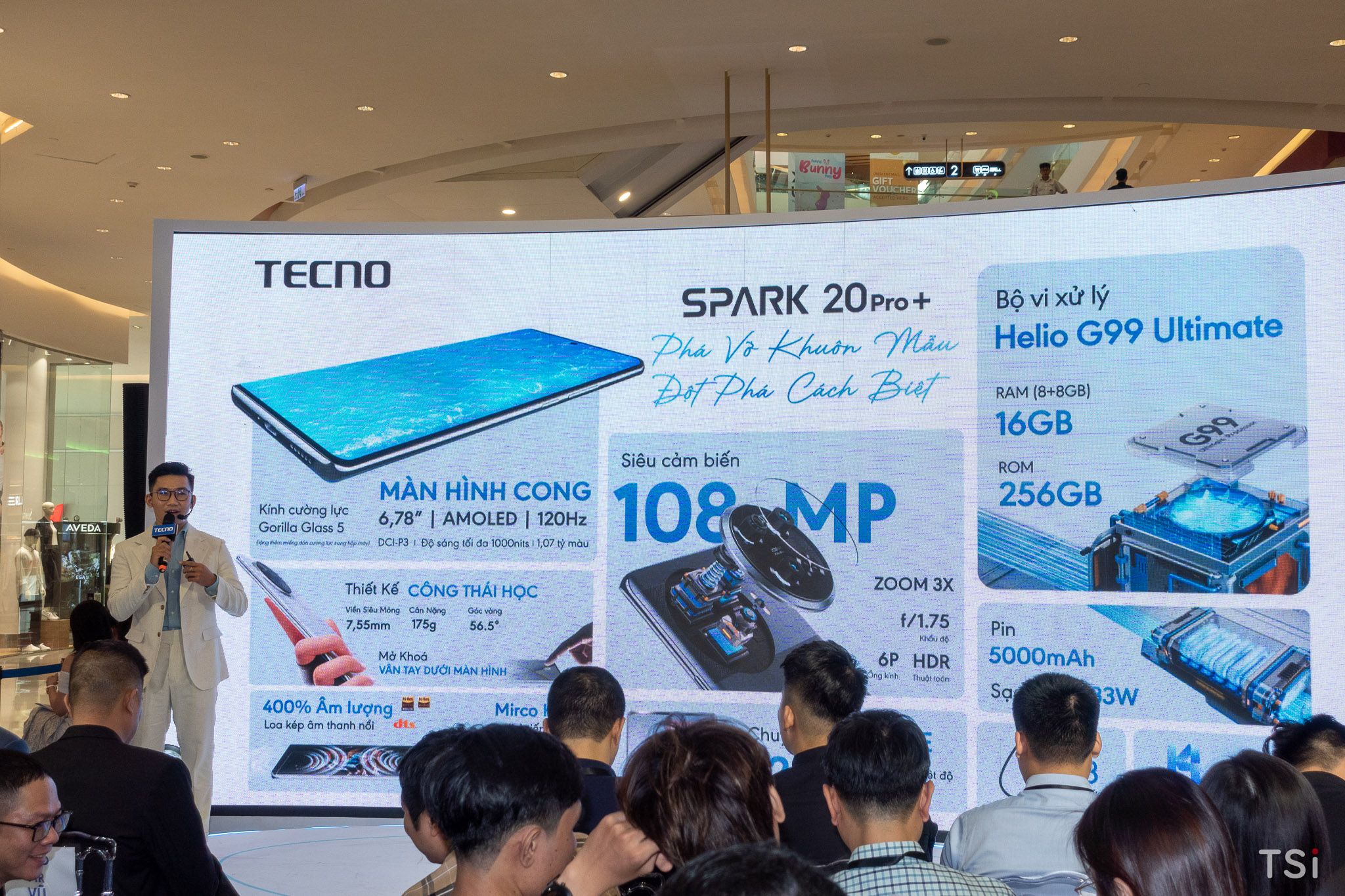 Tecno Spark 20 Pro+ giá 5,5 triệu đồng