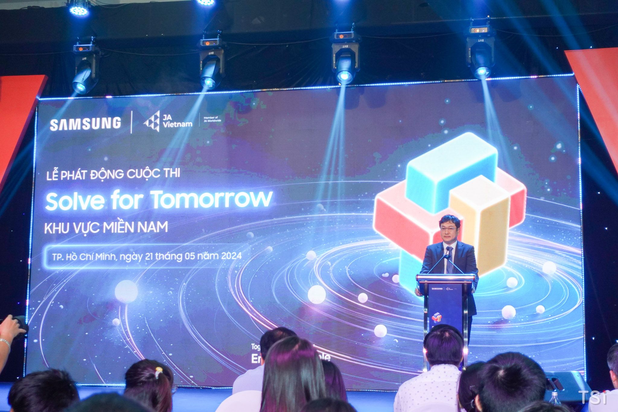 Cuộc thi Solve For Tomorrow 2024 khu vực phía Nam chính thức khởi động