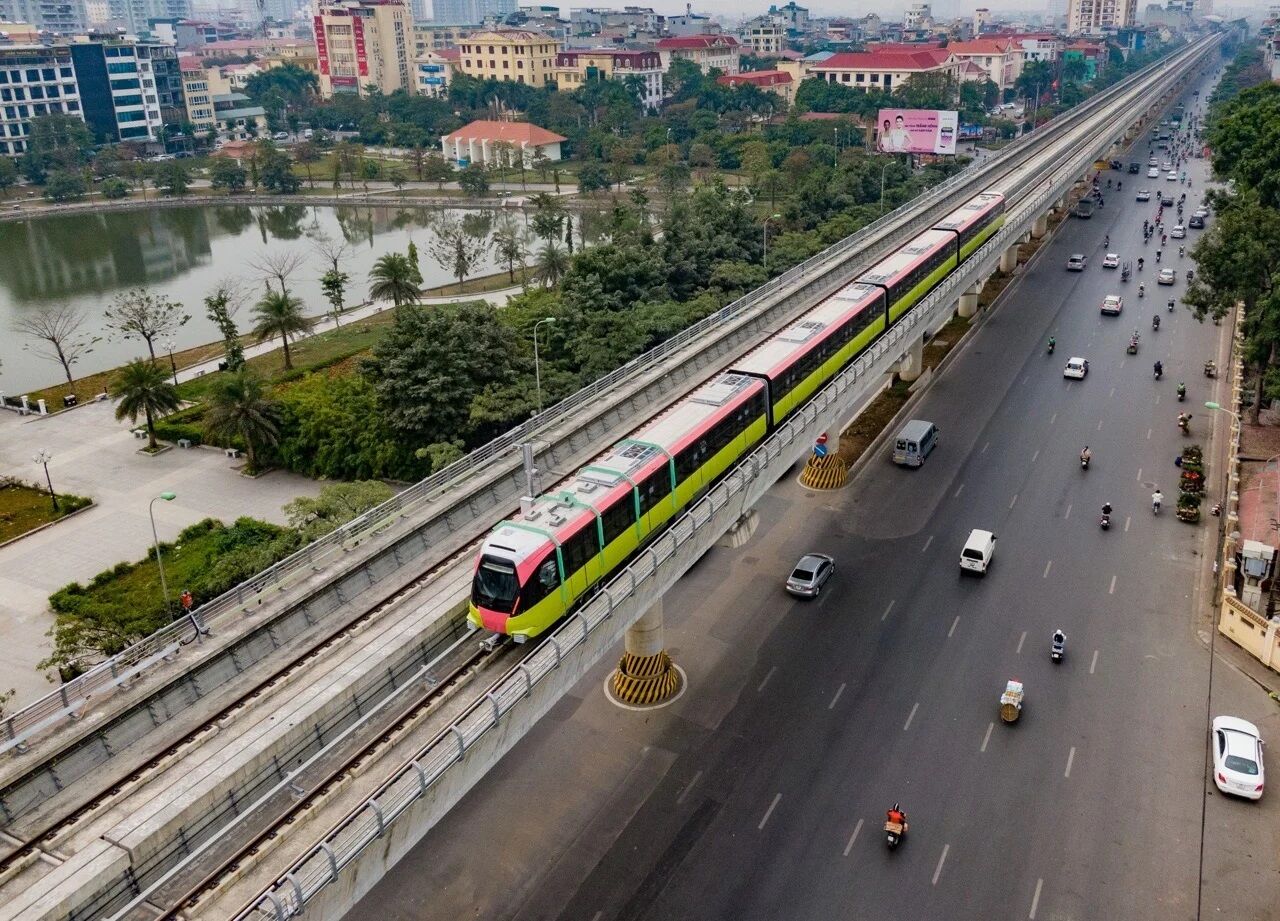 Tuyến Metro số 3 Hà Nội sẽ bắt đầu phục vụ hành khách với hệ thống tích hợp đầu tiên của Alstom tại Việt Nam