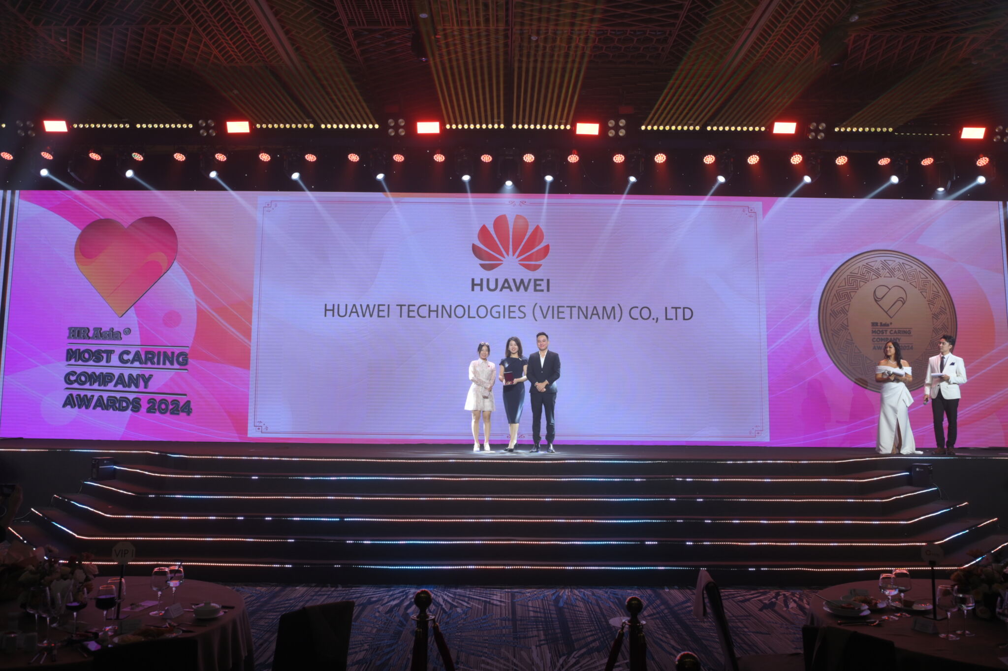 Huawei Việt Nam nhận giải thưởng “Nơi làm việc tốt nhất châu Á” 2024