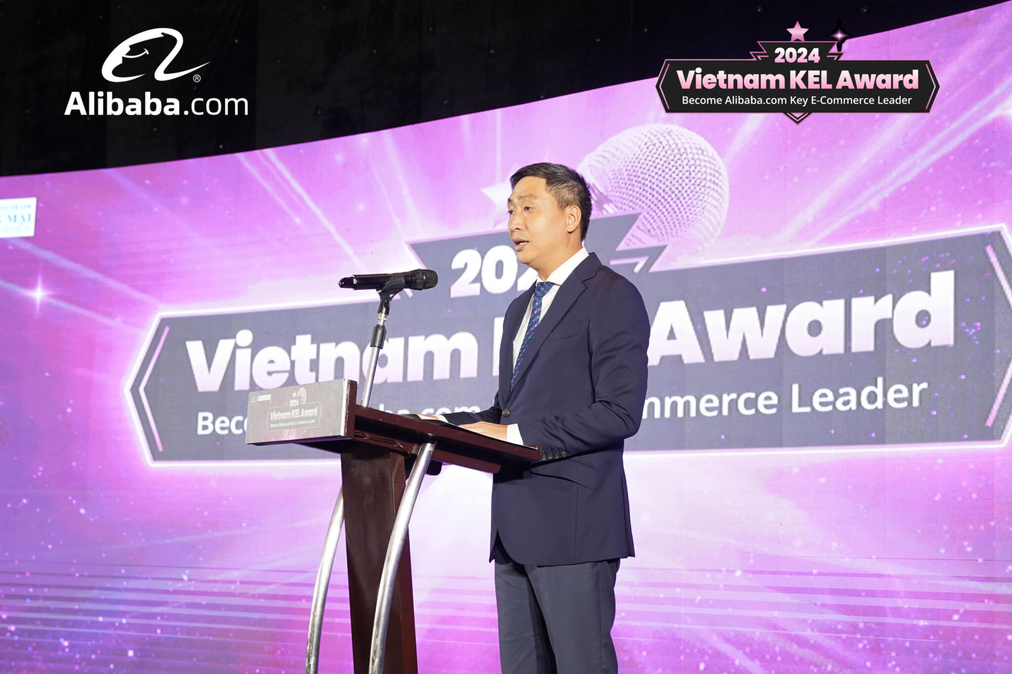 Alibaba.com tôn vinh những tài năng thương mại điện tử B2B xuất sắc của Việt Nam tại Vòng Chung Kết Quốc gia KEL Award