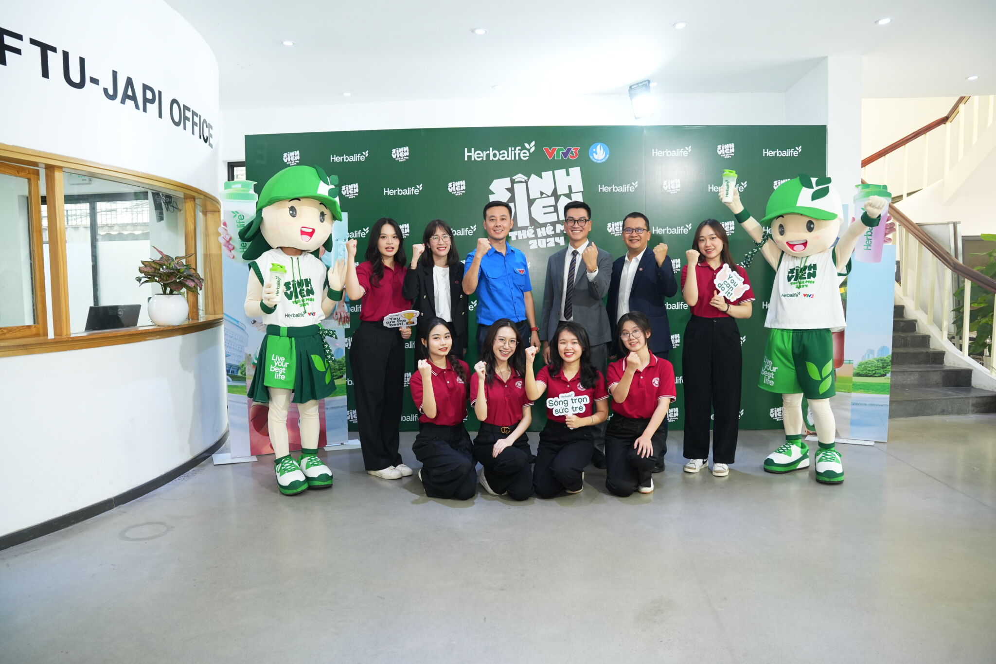 Herbalife Việt Nam tiếp tục đồng hành cùng VTV3 tổ chức chương trình “Sinh Viên Thế Hệ Mới 2024” khuyến khích sinh viên dám nghĩ, dám làm, dám dấn thân.