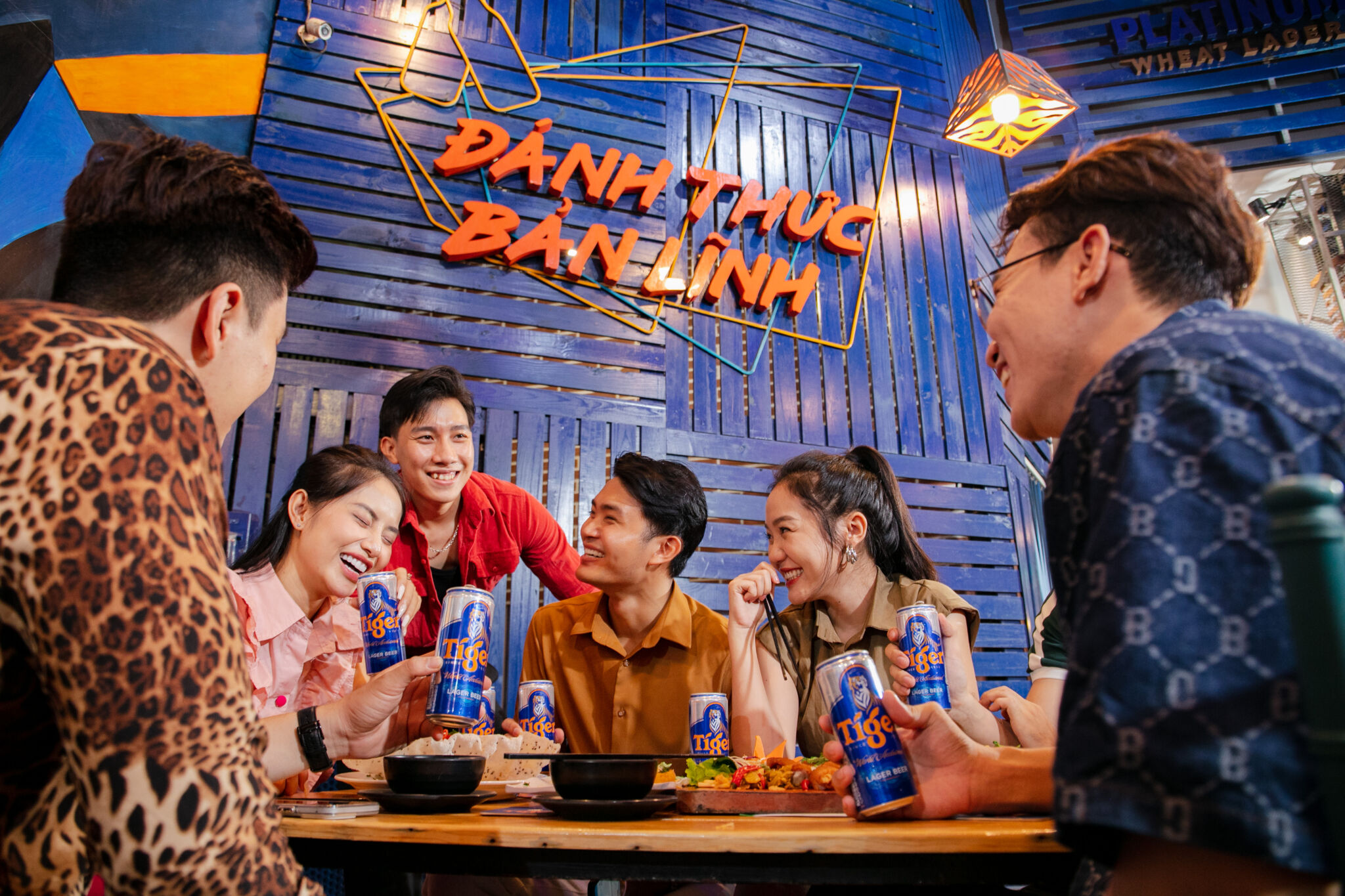 Tiger Beer mang đến hàng triệu khoảnh khắc cuồng nhiệt với chương trình “Bật lon Tiger, nâng bóng vàng 1 tỷ”