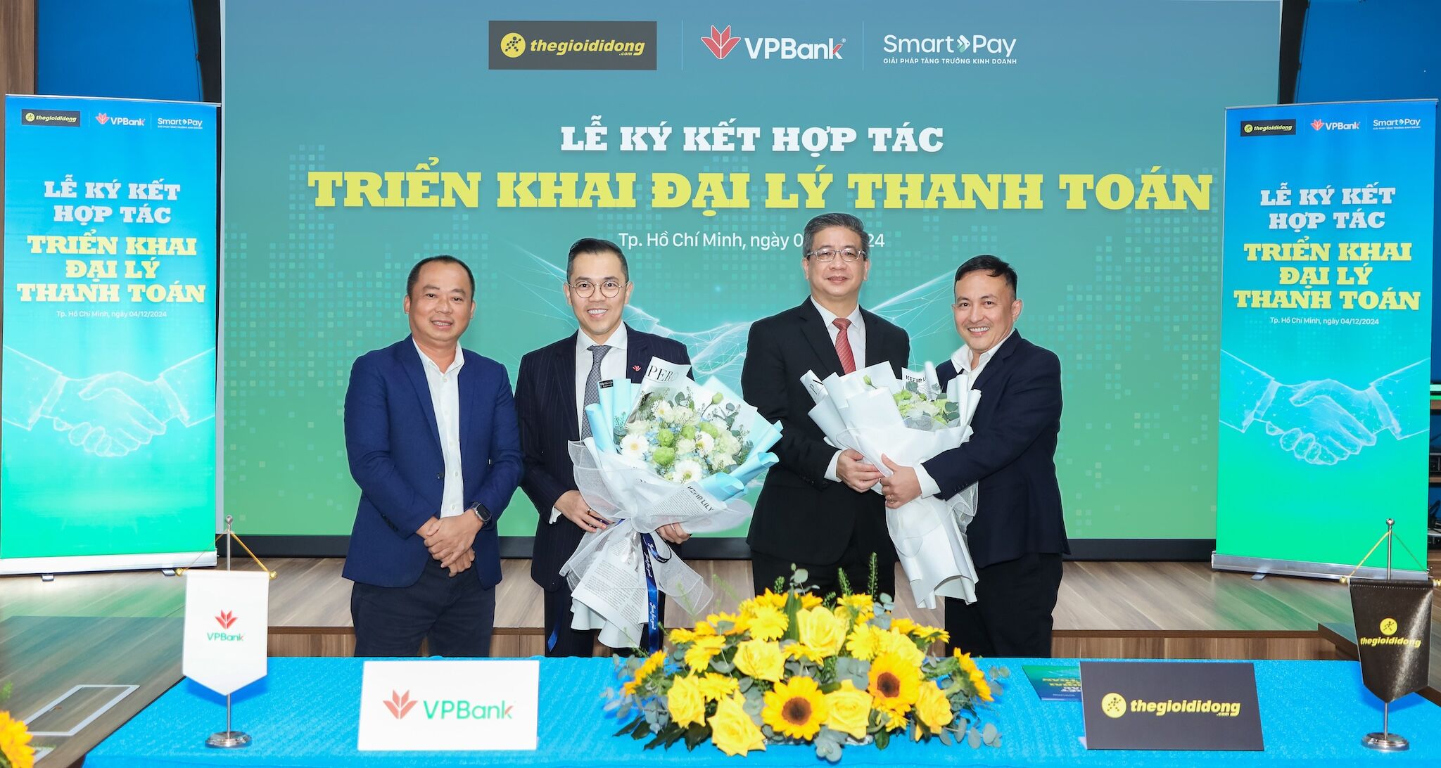 VPBank hợp tác Thế Giới Di Động triển khai mô hình đại lý thanh toán lần đầu tiên tại Việt Nam