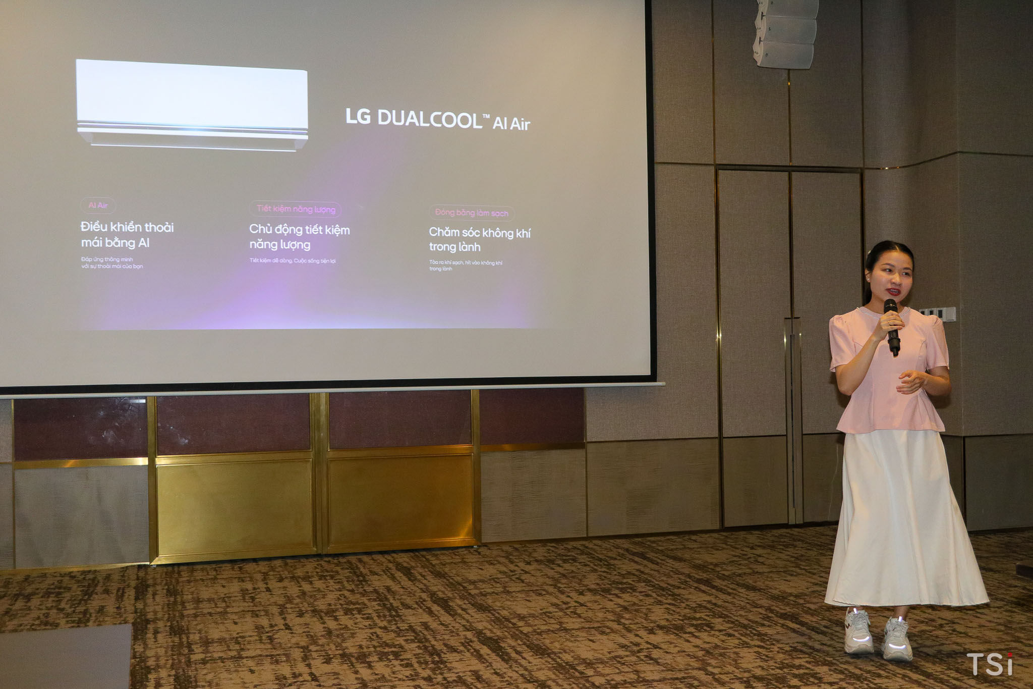 Triển lãm điều hòa không khí LG Dualcool AI Air